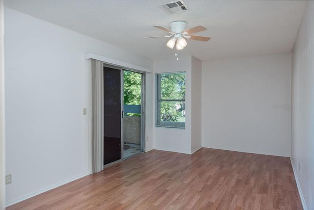 965 E Vista Chino, Palm Springs, CA 92262