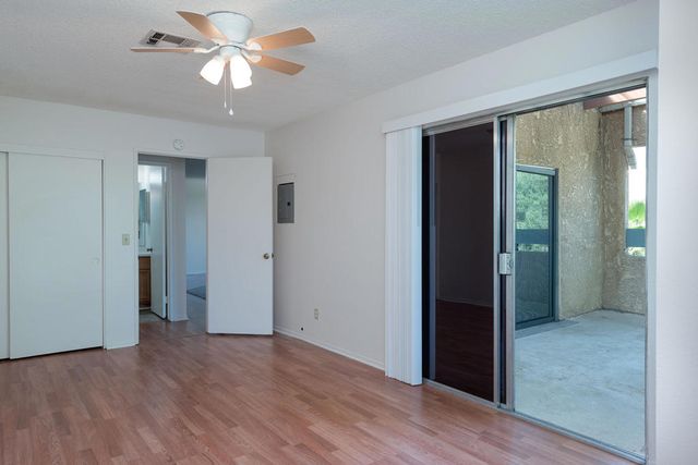 965 E Vista Chino, Palm Springs, CA 92262