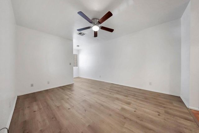 965 E Vista Chino, Palm Springs, CA 92262