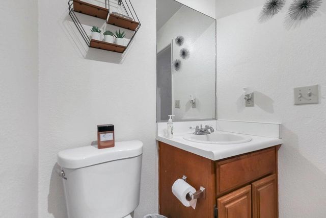 965 E Vista Chino, Palm Springs, CA 92262