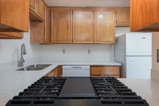 965 E Vista Chino, Palm Springs, CA 92262