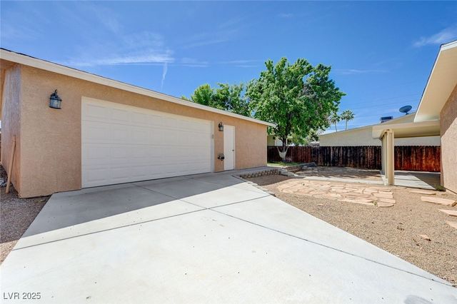 839 Benita Place, Boulder City, NV 89005