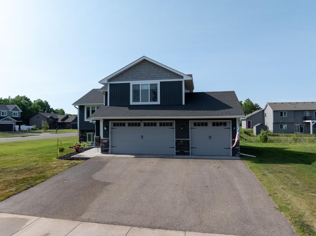 8255 384th Trail, North Branch, MN 55056