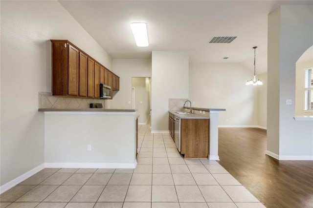 2120 Granite Hill DR, Leander, TX 78641