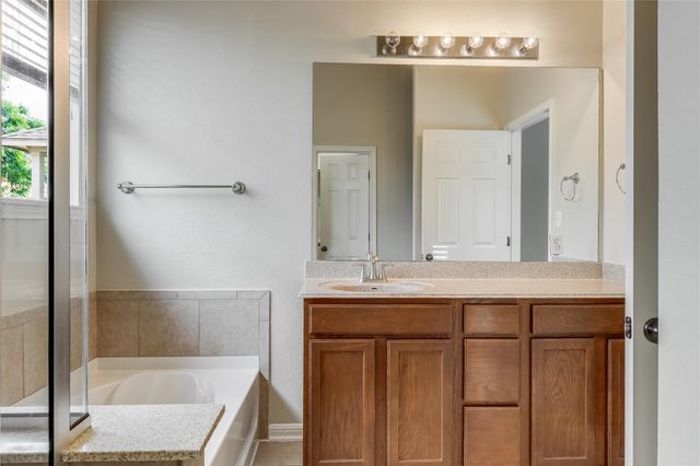 2120 Granite Hill DR, Leander, TX 78641