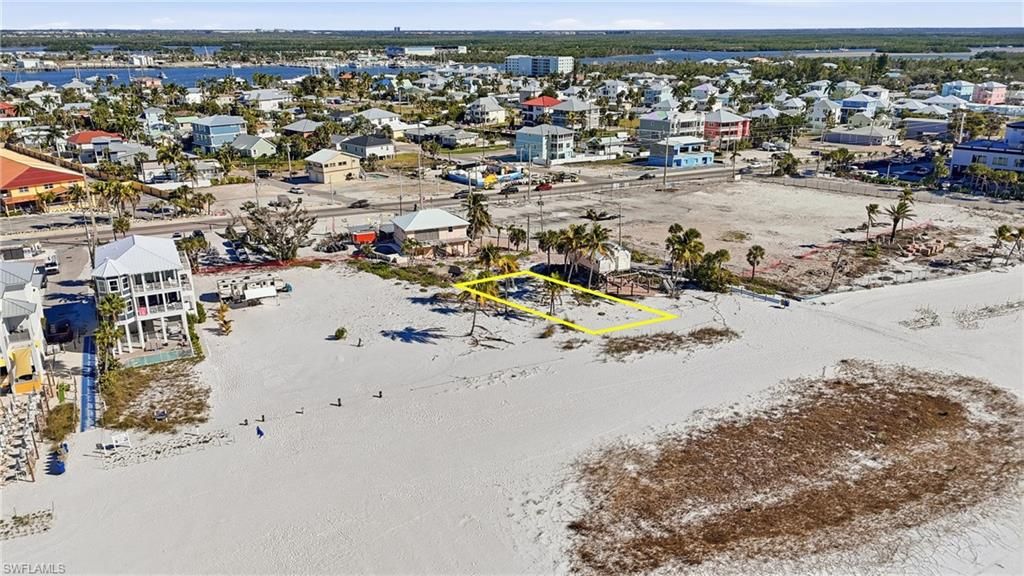 42 Avenue E, FORT MYERS BEACH, FL 33931 — photo 3
