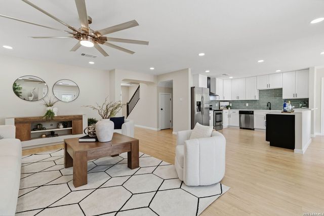6937 Crested Quail, San Antonio, TX 78250