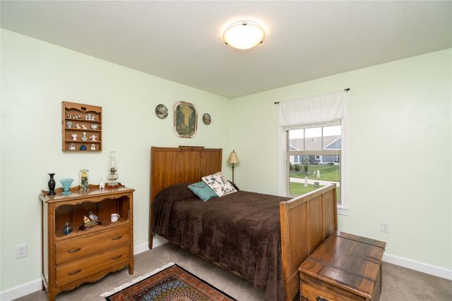 2713 SW Prairie Trail Parkway, Ankeny, IA 50023
