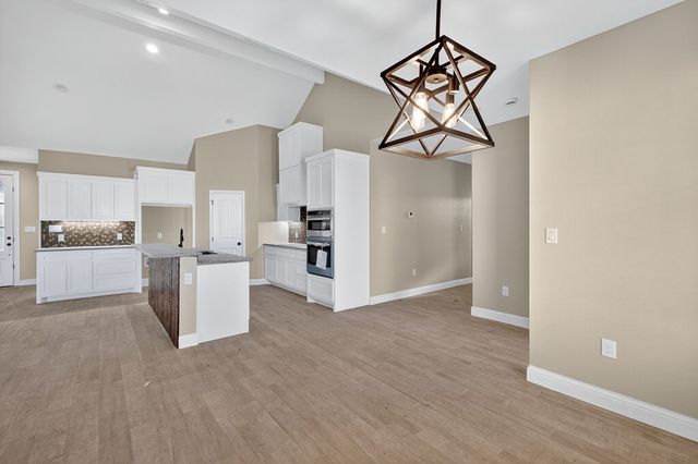 6117 E County Rd 120, Midland, TX 79706