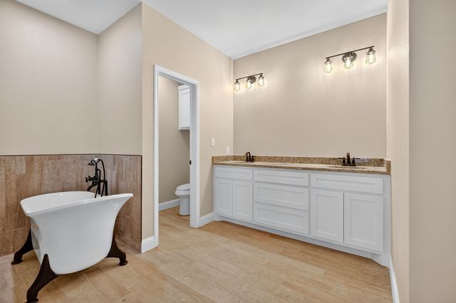 6117 E County Rd 120, Midland, TX 79706