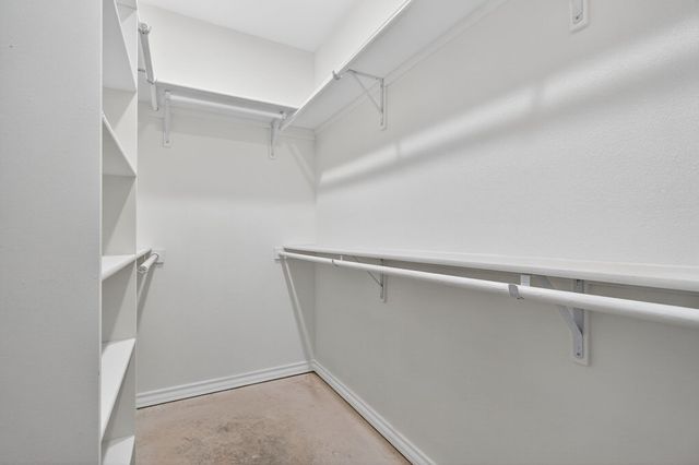 6117 E County Rd 120, Midland, TX 79706