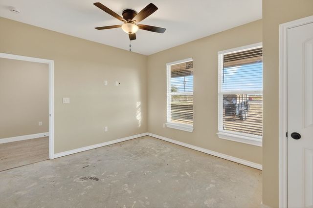 6117 E County Rd 120, Midland, TX 79706