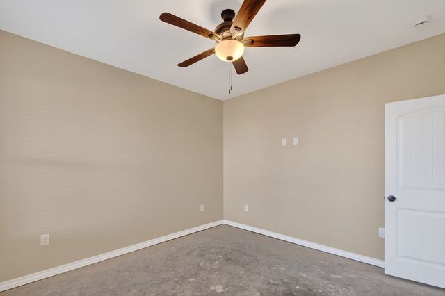 6117 E County Rd 120, Midland, TX 79706