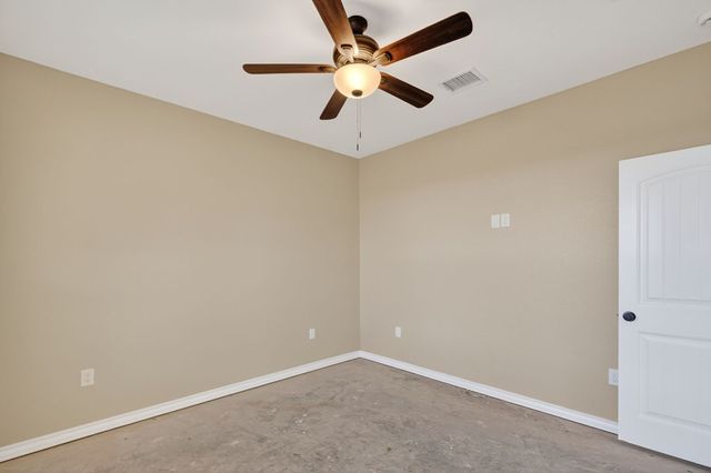 6117 E County Rd 120, Midland, TX 79706