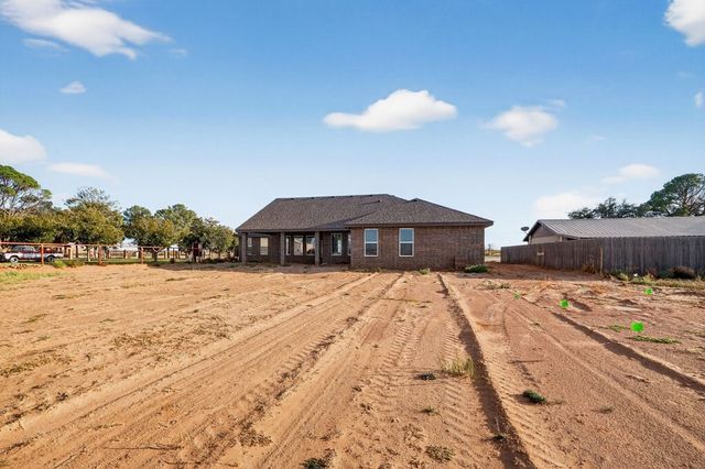 6117 E County Rd 120, Midland, TX 79706