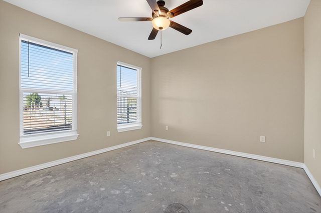 6117 E County Rd 120, Midland, TX 79706