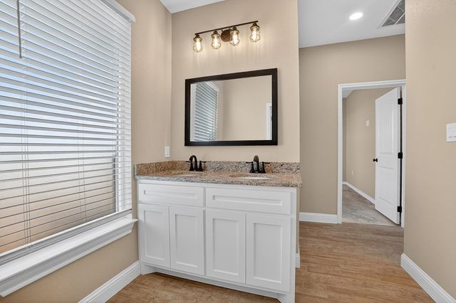 6117 E County Rd 120, Midland, TX 79706