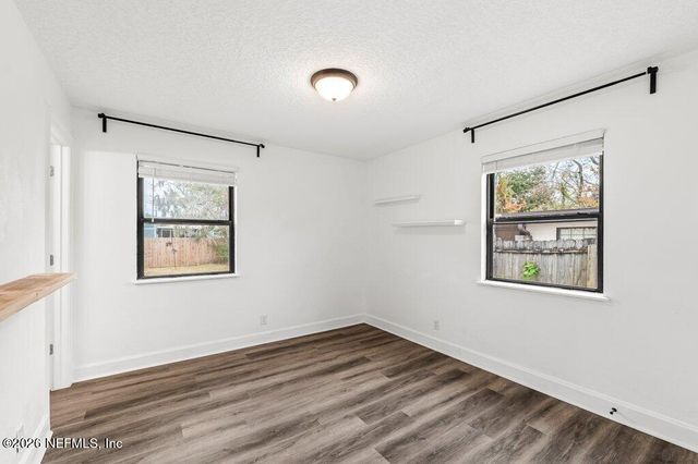 6731 SANS SOUCI Road, Jacksonville, FL 32216