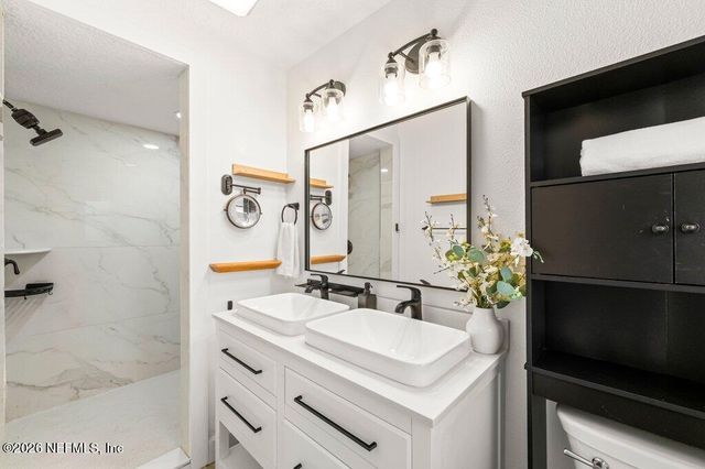 6731 SANS SOUCI Road, Jacksonville, FL 32216