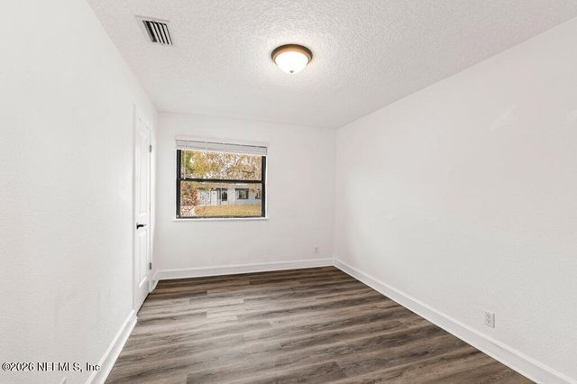 6731 SANS SOUCI Road, Jacksonville, FL 32216