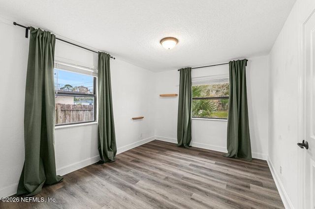 6731 SANS SOUCI Road, Jacksonville, FL 32216