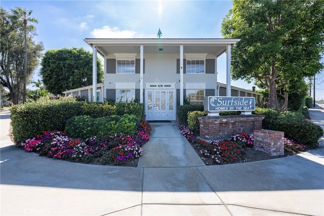 8231 Deerfield Drive, Huntington Beach, CA 92646