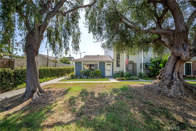 8231 Deerfield Drive, Huntington Beach, CA 92646