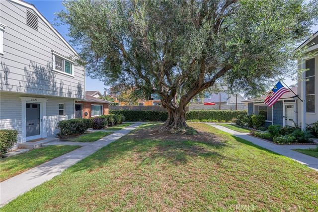8231 Deerfield Drive, Huntington Beach, CA 92646