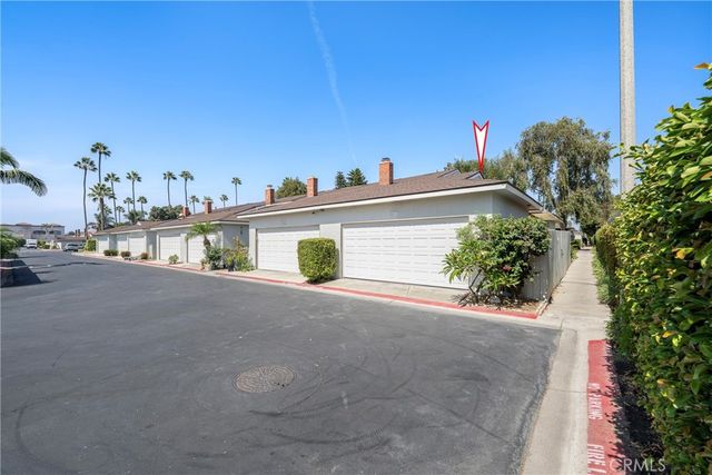 8231 Deerfield Drive, Huntington Beach, CA 92646