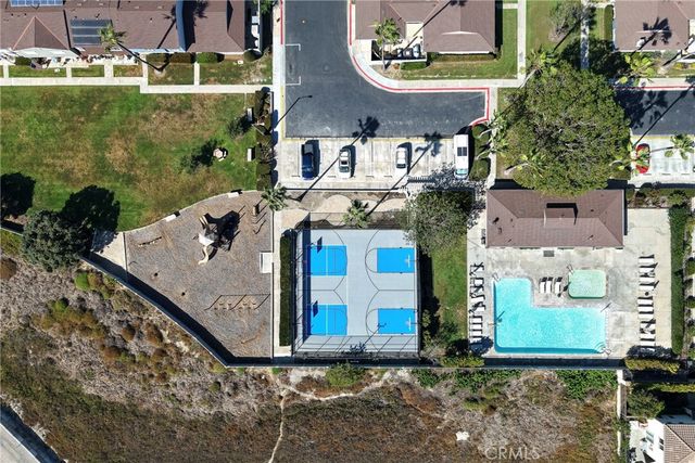 8231 Deerfield Drive, Huntington Beach, CA 92646
