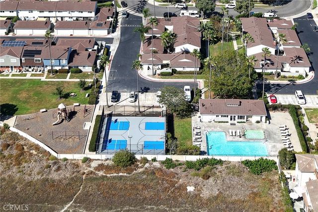 8231 Deerfield Drive, Huntington Beach, CA 92646