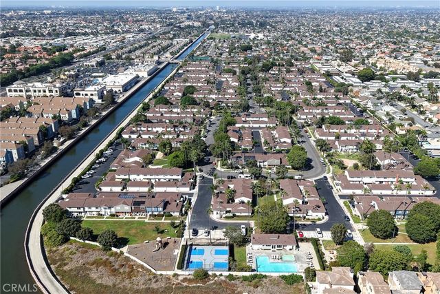 8231 Deerfield Drive, Huntington Beach, CA 92646