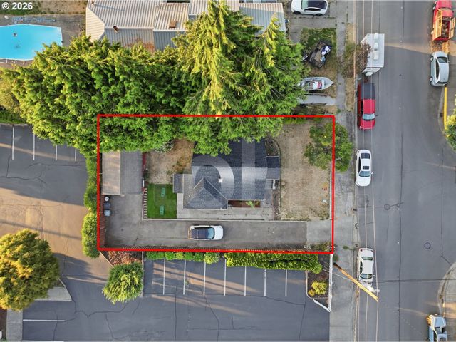 707 3RD St, Woodland, WA 98674