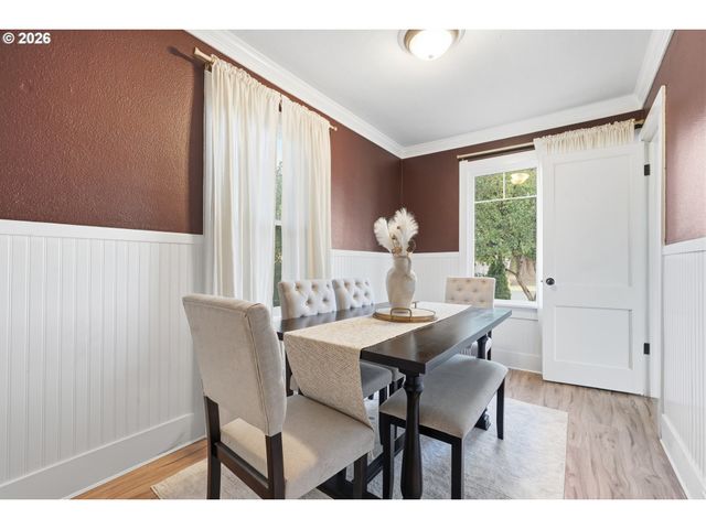 707 3RD St, Woodland, WA 98674