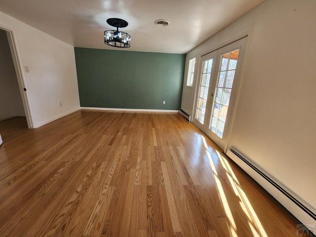 135 La Rochelle Dr, Pueblo, CO 81005