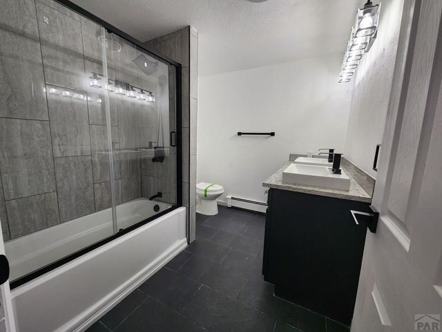 135 La Rochelle Dr, Pueblo, CO 81005