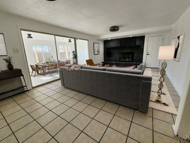 135 La Rochelle Dr, Pueblo, CO 81005