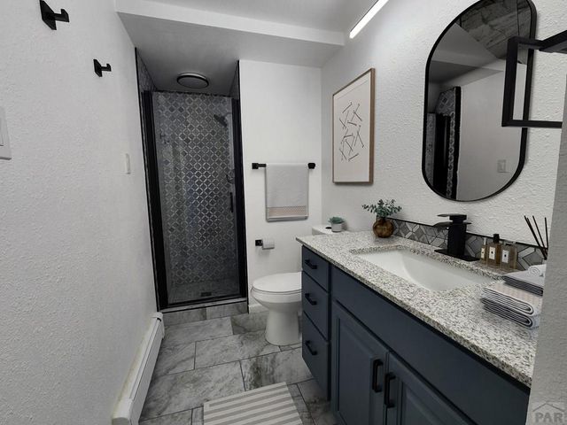 135 La Rochelle Dr, Pueblo, CO 81005