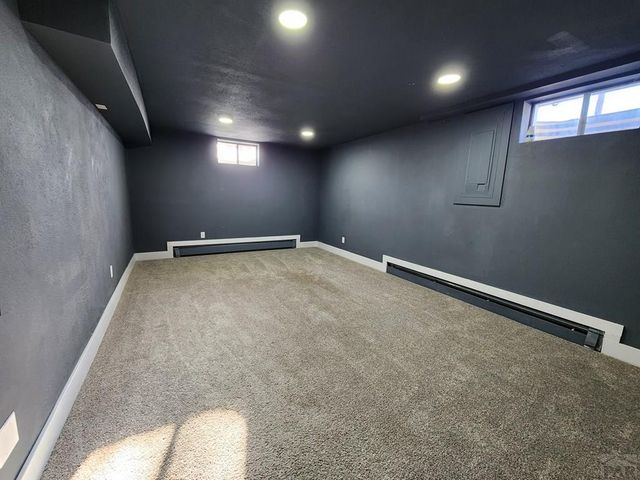 135 La Rochelle Dr, Pueblo, CO 81005