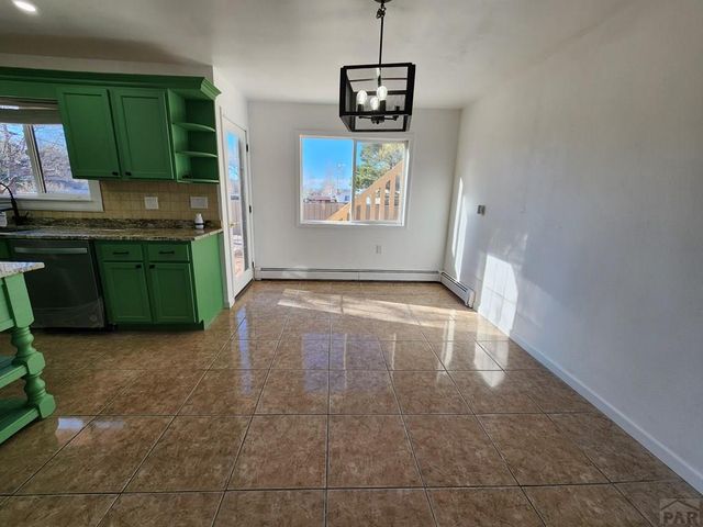 135 La Rochelle Dr, Pueblo, CO 81005