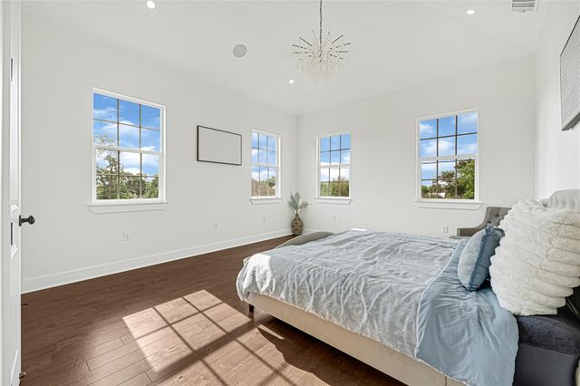 203 Dwire Drive, La Porte, TX 77571