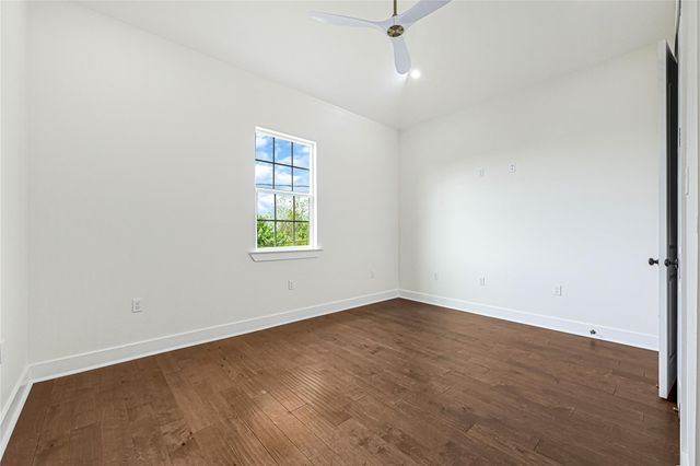 203 Dwire Drive, La Porte, TX 77571