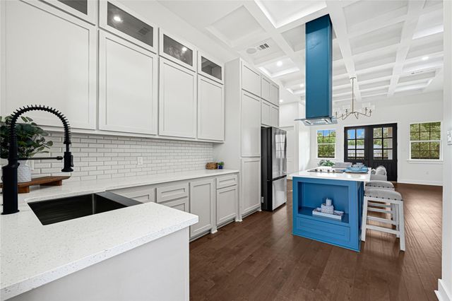 203 Dwire Drive, La Porte, TX 77571