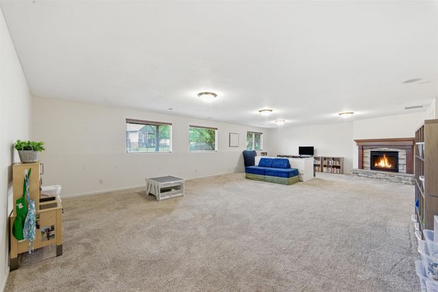 15309 E 24th St N, Wichita, KS 67228