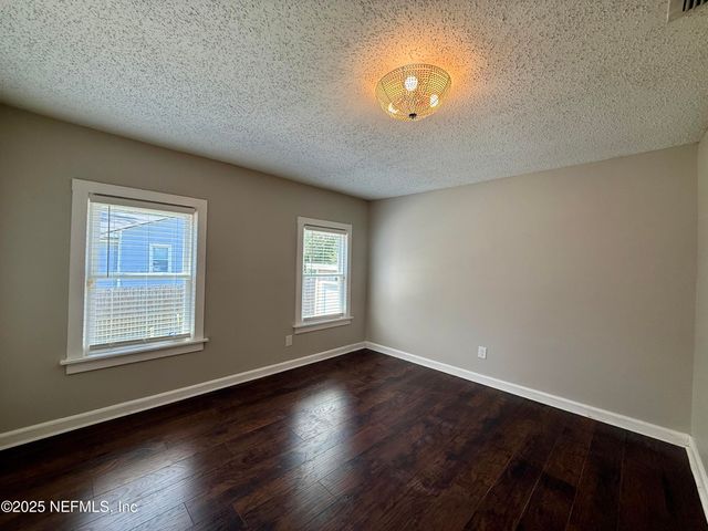 2165 SHERIDAN Street, Jacksonville, FL 32207
