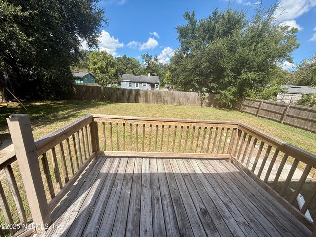 2165 SHERIDAN Street, Jacksonville, FL 32207