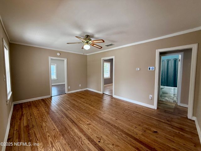 2165 SHERIDAN Street, Jacksonville, FL 32207
