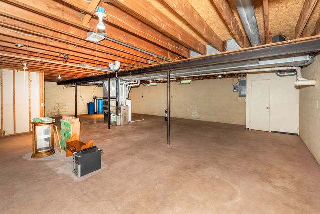 4425 Dexter Townhall Road, Dexter, MI 48130
