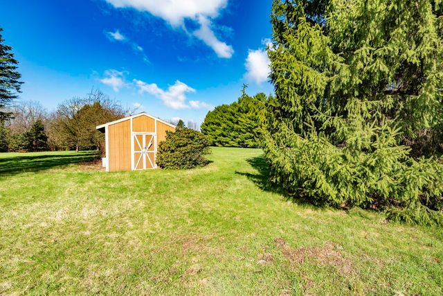 4425 Dexter Townhall Road, Dexter, MI 48130