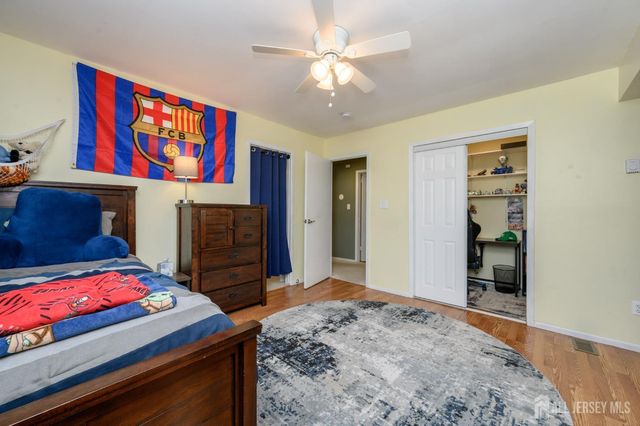 3 Birchwood Road, Jamesburg, NJ 08831